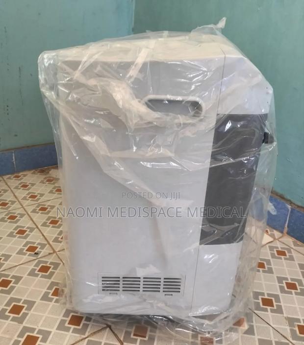 8 Litres Dual Flow Oxygen Concentrator Longfian - thumbnail 3