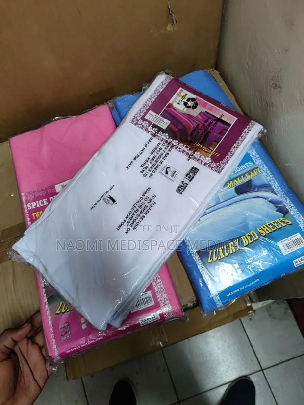 Cotton Hospital Bedsheets - thumbnail 2