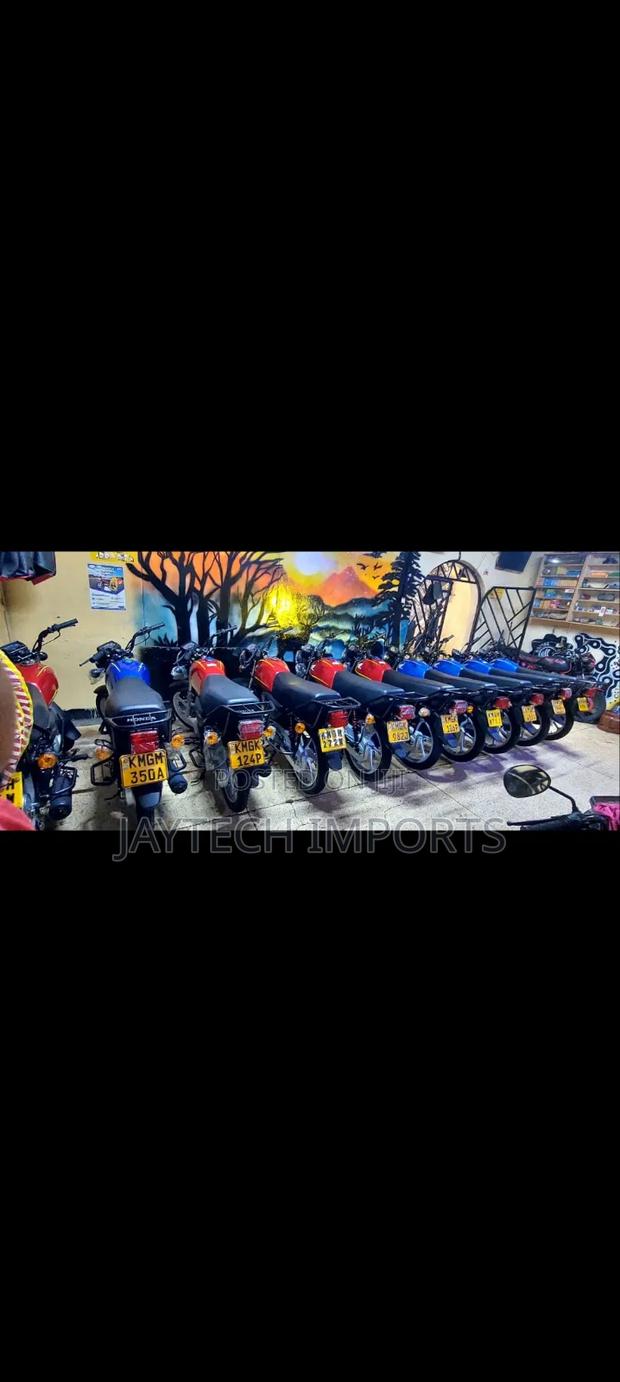 Honda 2023 Blue - thumbnail 3