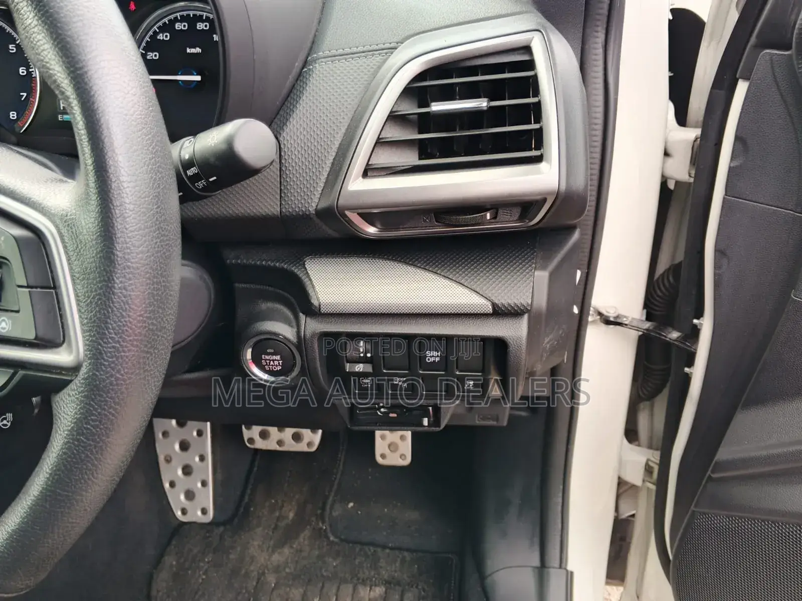 Subaru Forester 2018 White