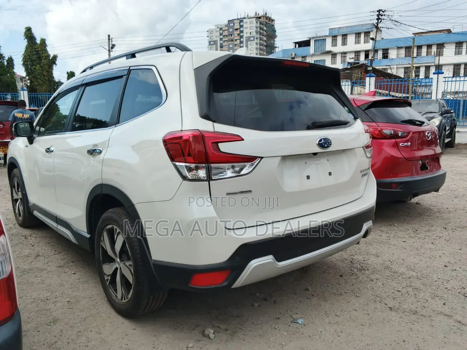 Subaru Forester 2018 White