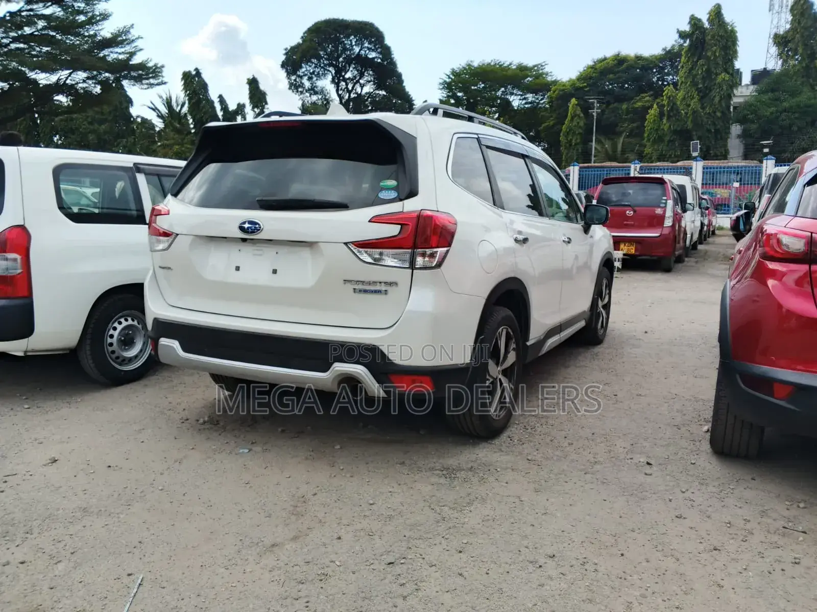 Subaru Forester 2018 White