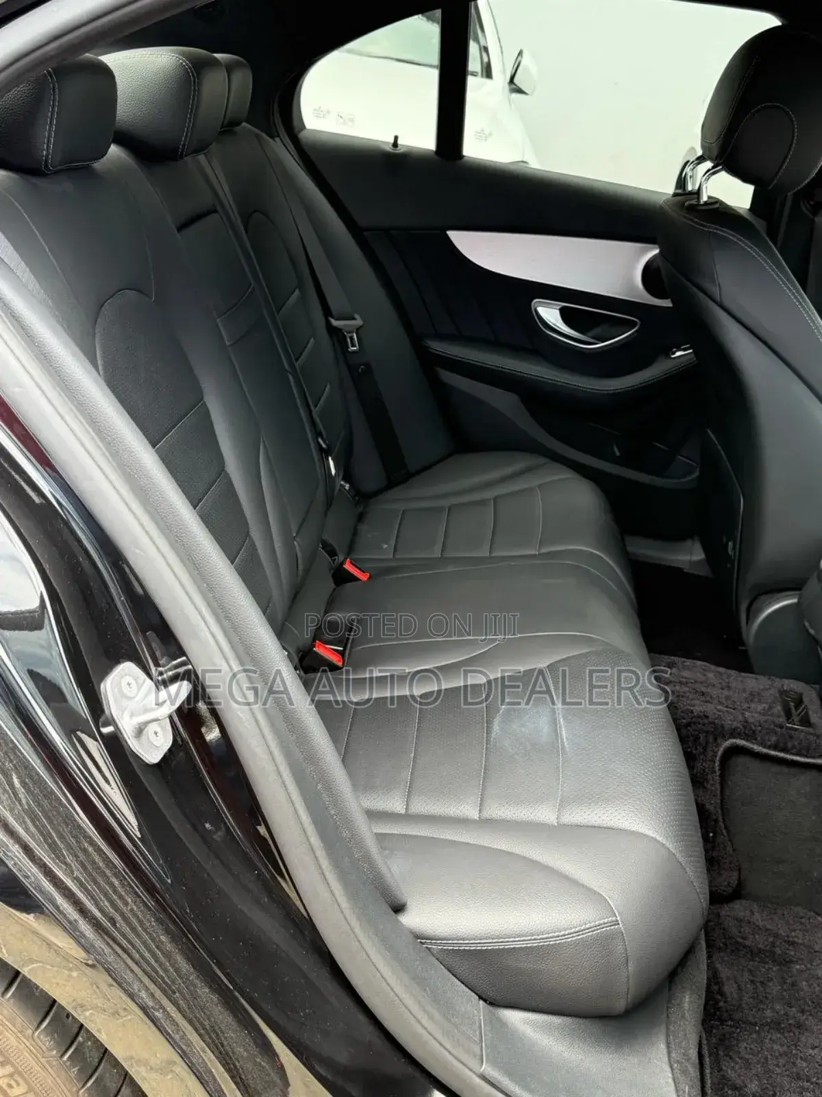 Mercedes-Benz C180 2018 Black