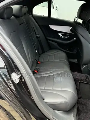 Mercedes-Benz C180 2018 Black