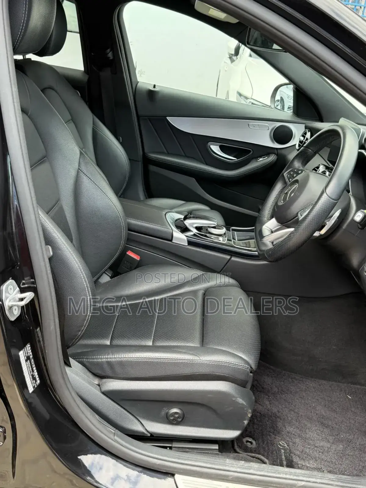 Mercedes-Benz C180 2018 Black
