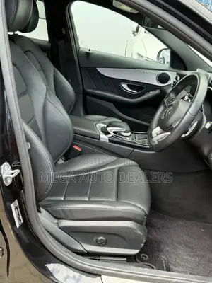 Mercedes-Benz C180 2018 Black