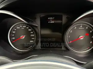 Mercedes-Benz C180 2018 Black