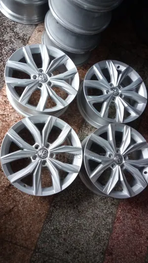 Original Volkswagen Golf Mk7,Passat 18 Inch Rims Set