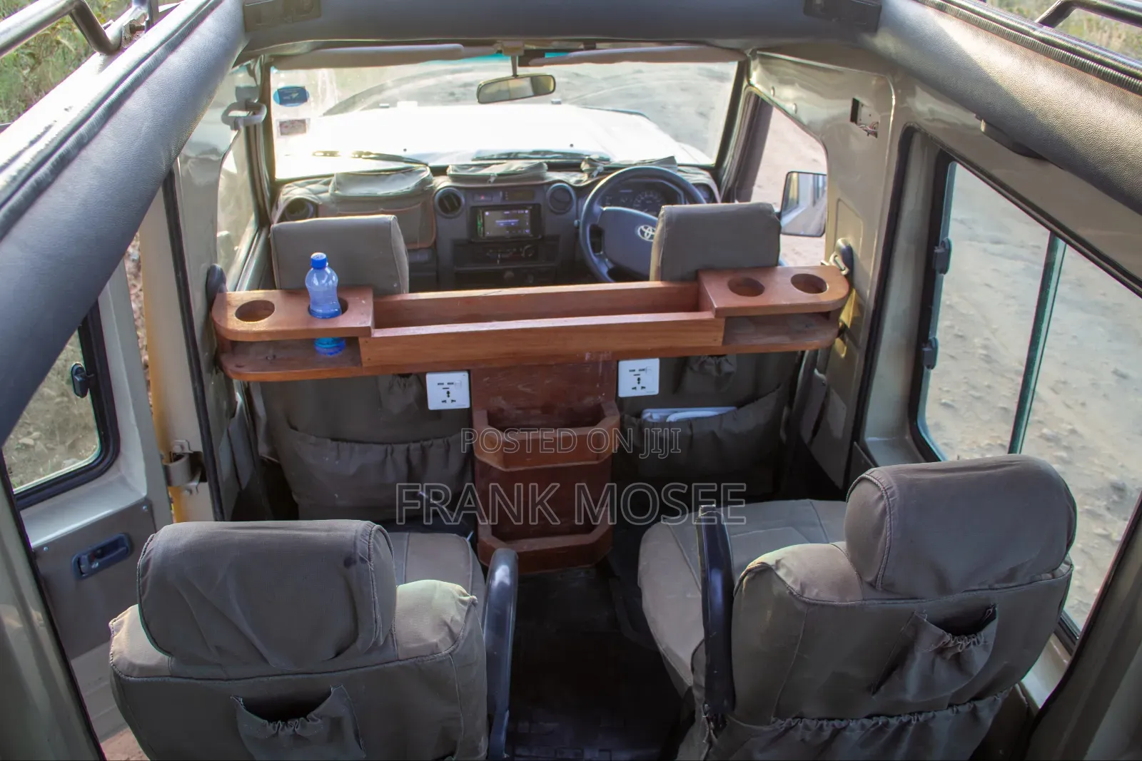 Tour Land Cruiser For Hire