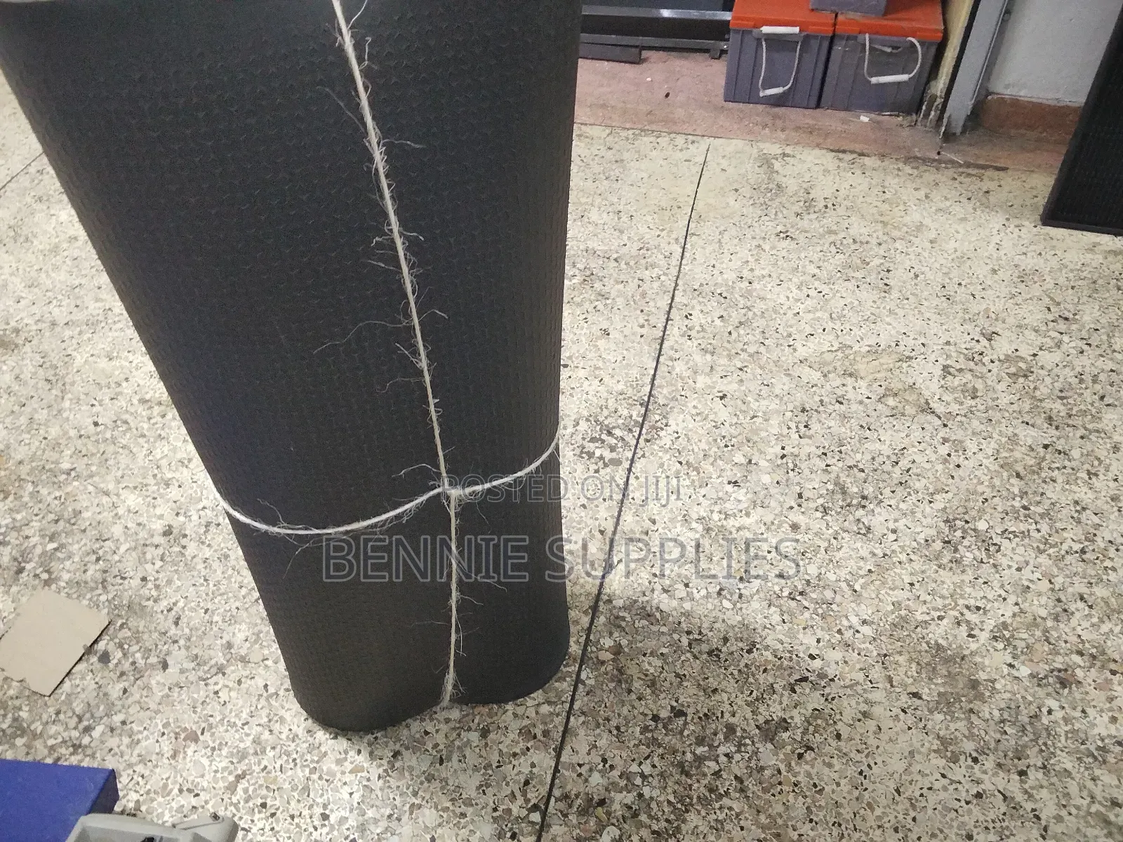 Available Cow Matress 3 by 6 / Suitable Cow Mattress