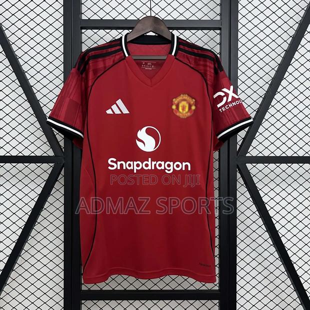 Man Utd Home Kit 25/26 - main view