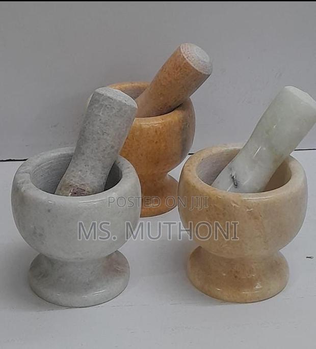 Manual Stone Grinder//Crushing Mortal and Pestle*