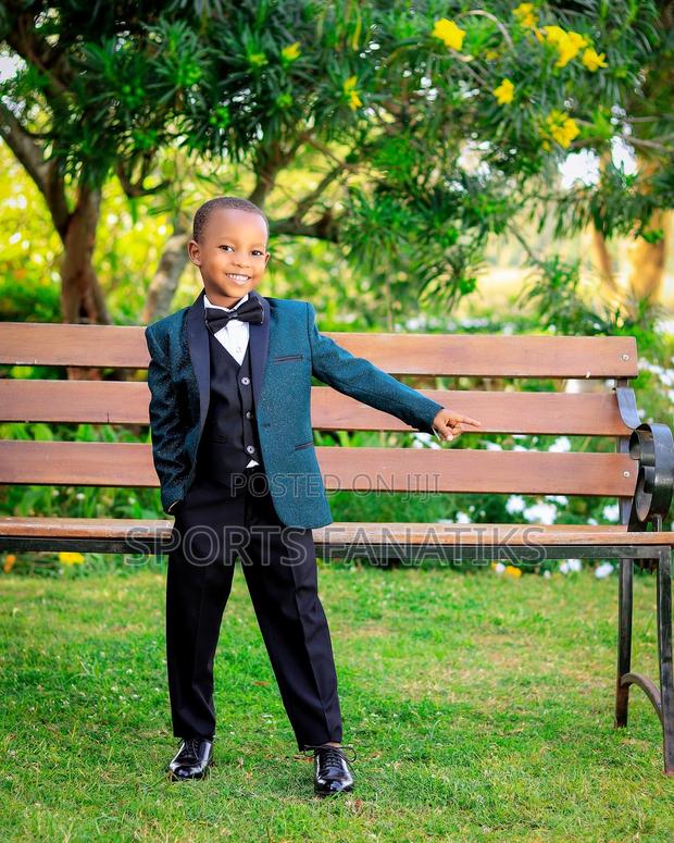Kids Tuxedo - thumbnail 2