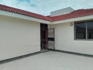 4bdrm Maisonette in Beach Road Estate, Nyali for rent