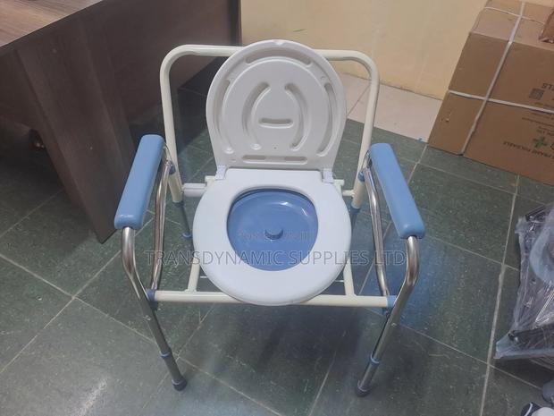 Homecare Commode Wide
