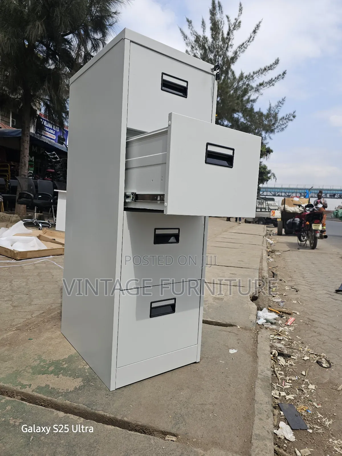 Filling Cabinet Y009_25