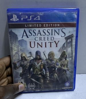 Moderately Used Assassins Creed Unity Ps4 Game - thumbnail 2