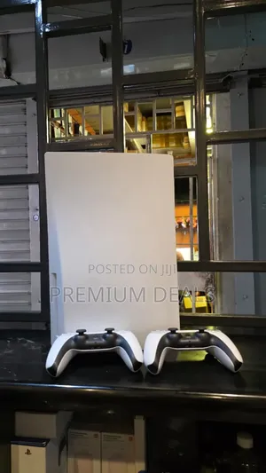 European Ps5 STD in Good Condition.