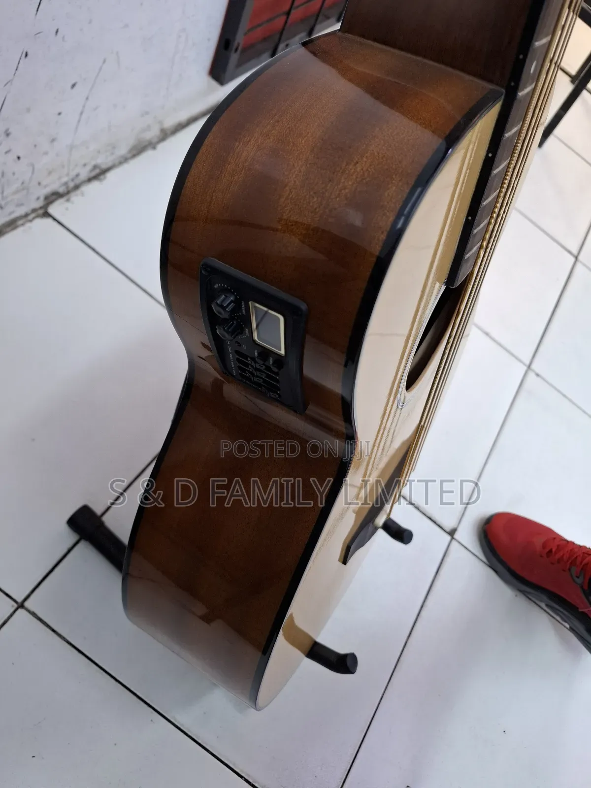 R-Empire 4 String Semi Acoustic Bass Guitar