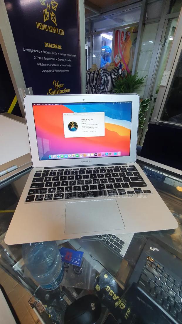 Laptop Apple MacBook Air 2015 8GB Intel Core I7 SSD 512GB - main view