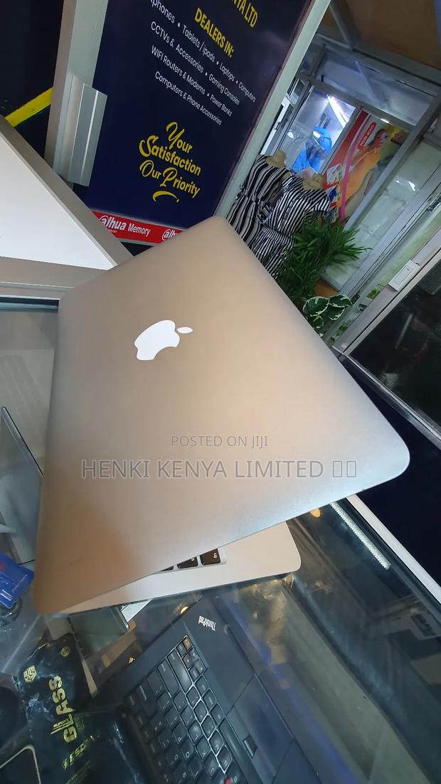 Laptop Apple MacBook Air 2015 8GB Intel Core I7 SSD 512GB - thumbnail 3