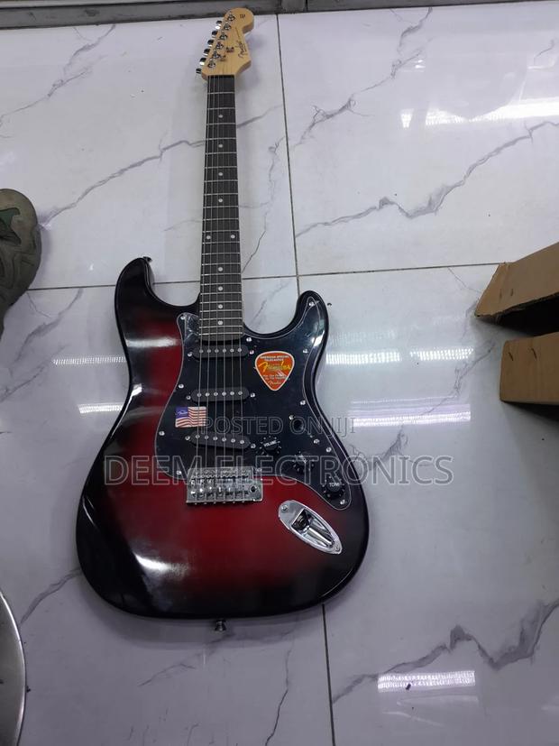 Fender Guitar Rythm 22 Flets - thumbnail 2