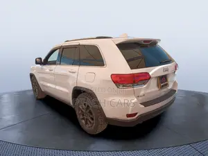 Jeep Grand Cherokee Limited 4dr SUV 4WD (3.6L 6cyl 8A) 2014 White