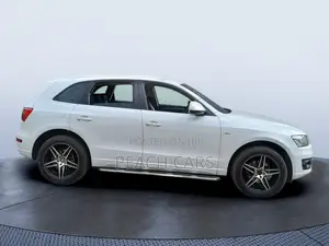 Audi Q5 2.0T Premium AWD quattro 2013 White