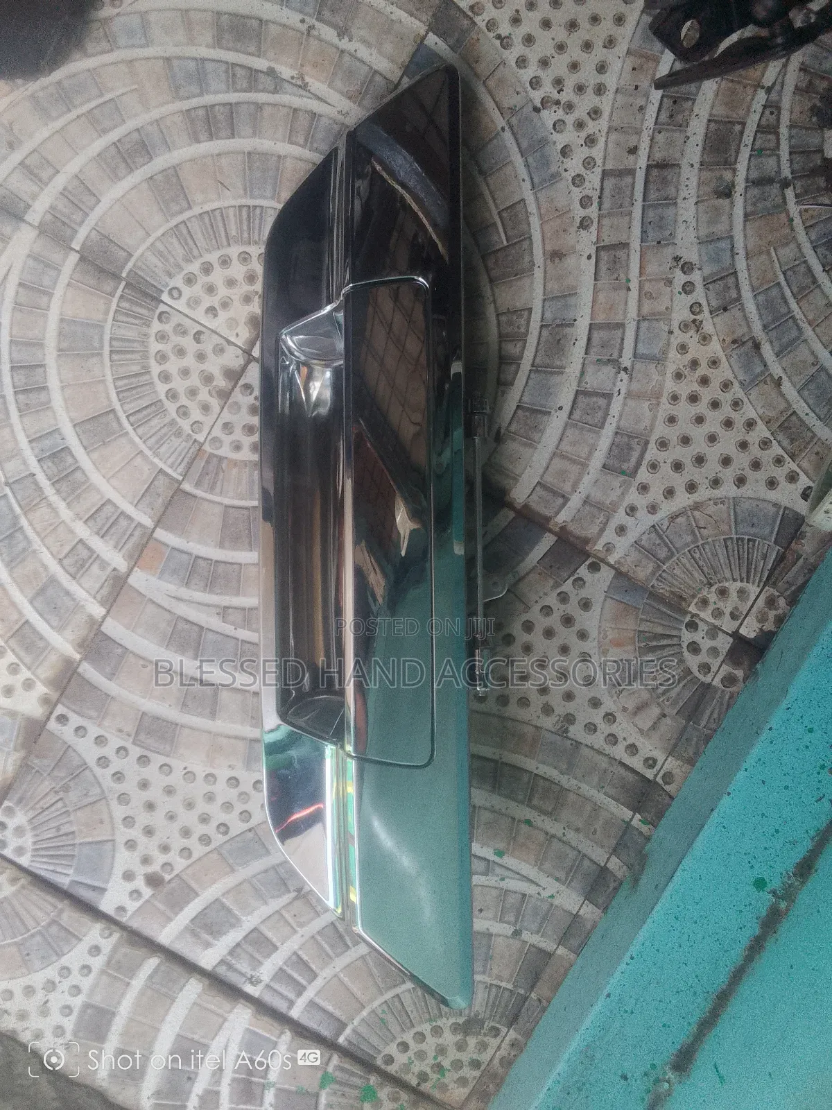Tail Gate Handle Hilux Revo