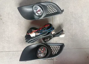 Vitz 2005 Fog Lights