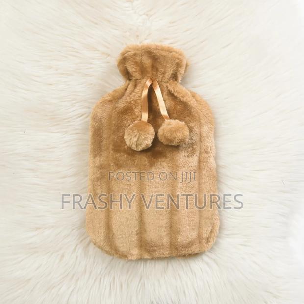 2 L Hot Water Bottle With Fleece Cover - main view