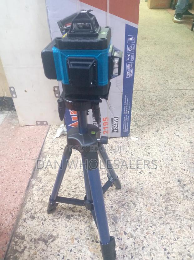 12 Lines Makita Leaser Level Machine With Adjustable Stand - thumbnail 3