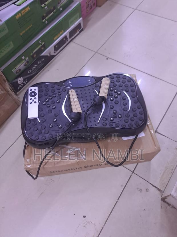 Vibrating Plate Exercise Machine - main view