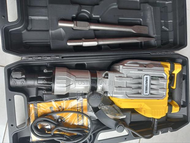 Quality Breaker Machine 1700w - main view