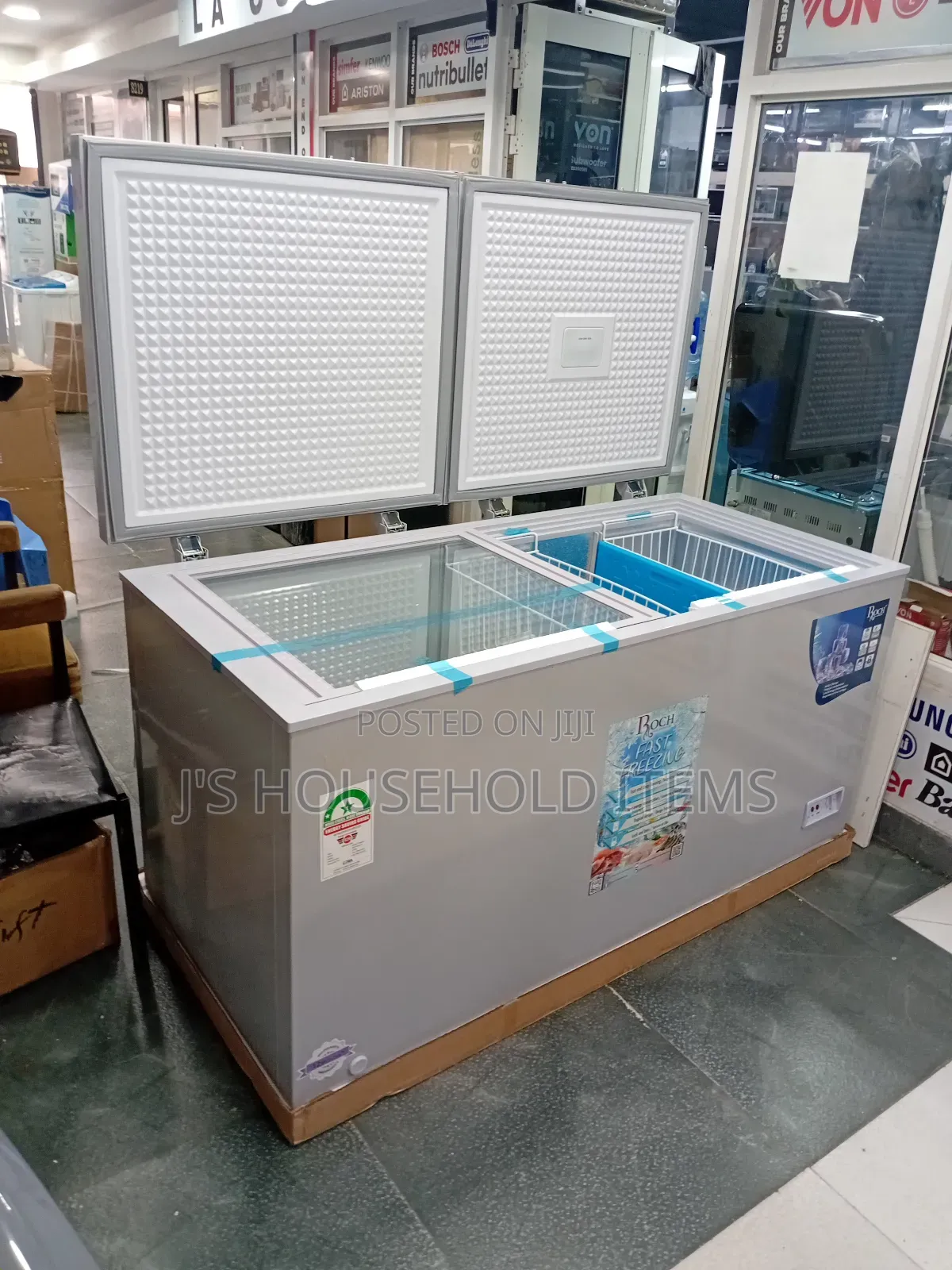 Roch 455l Chest Freezer – Sliding Glass Top, (Rcf-550-G)