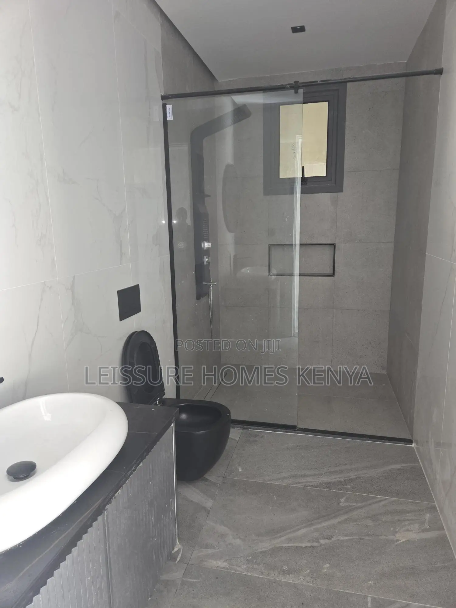 5bdrm Villa in Lavington for sale