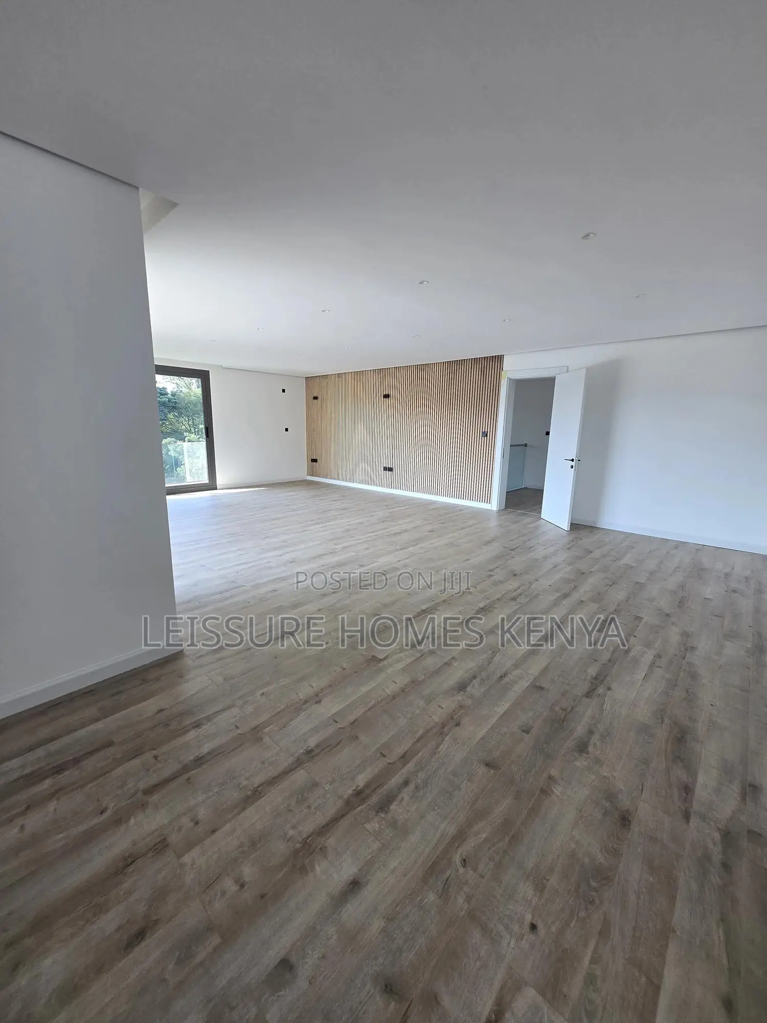 5bdrm Villa in Lavington for sale