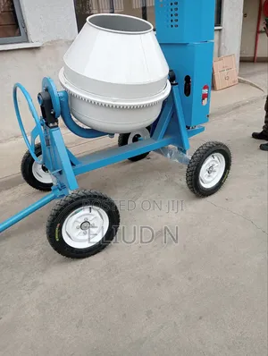 High Quality Concrete Mixer 500l/Diesel Engine