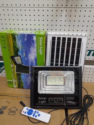Best 200w Solar Light/Street Lamp - main view