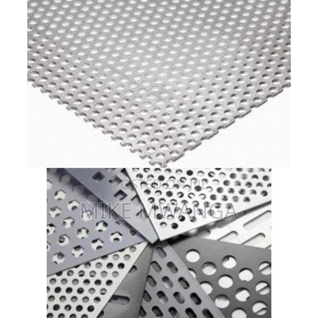 Mechanical Strong 304 Stainless Steel Perforated Sheet - main view