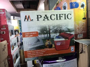 Generic Pacific 25 Liters Cooler Box