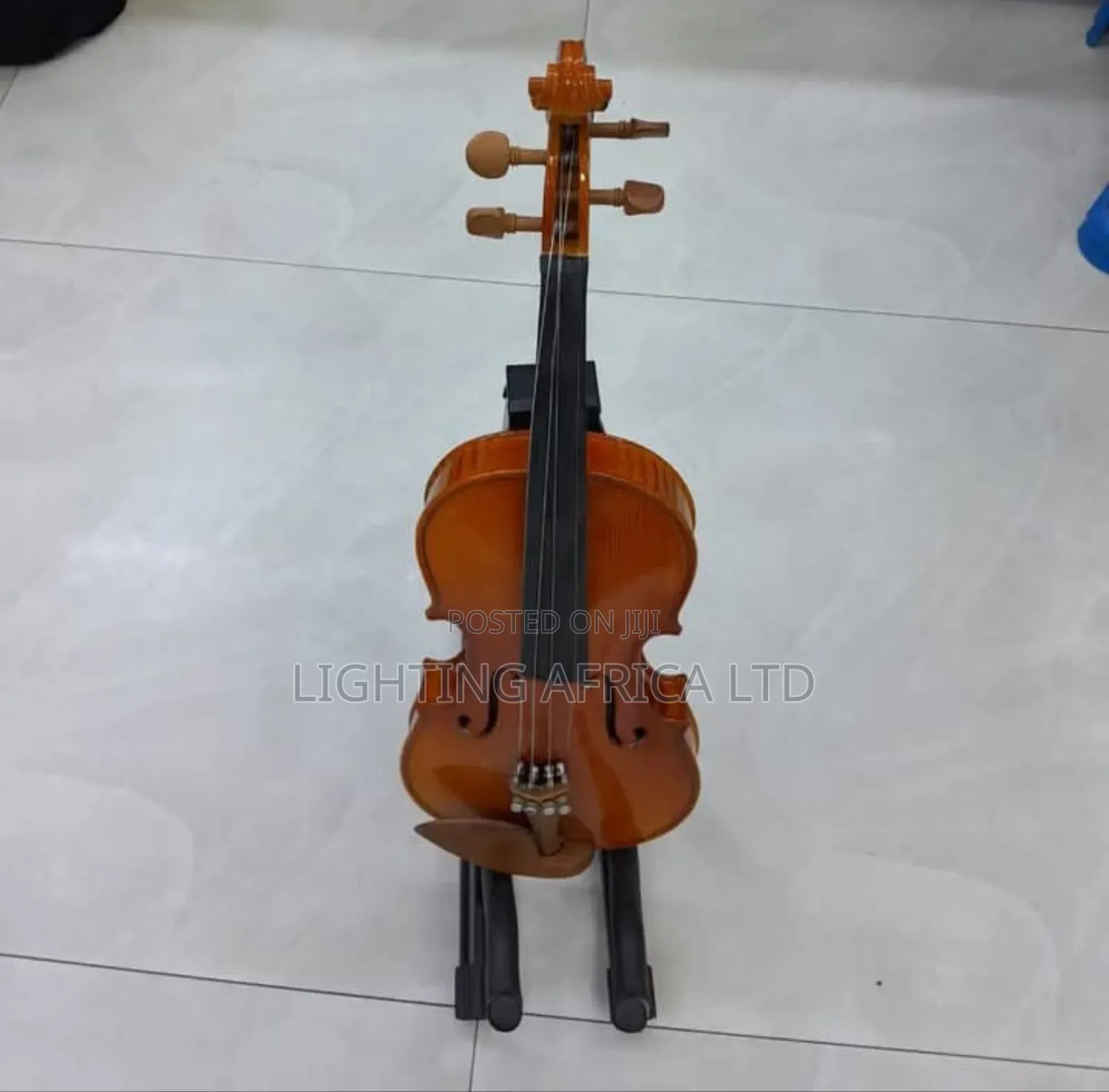 Violin Complete With Stand