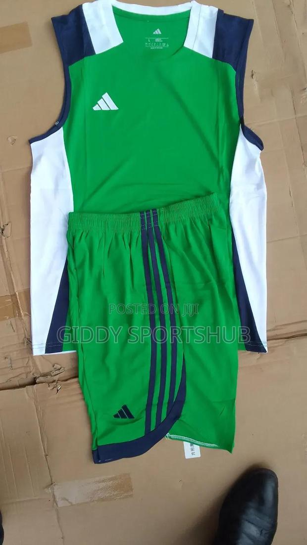 Light Basketball Uniform - main view