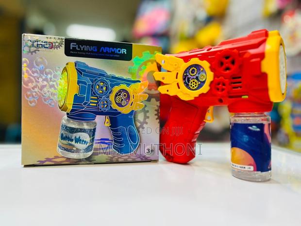 Cartoon Themed Bubble Gun - thumbnail 3