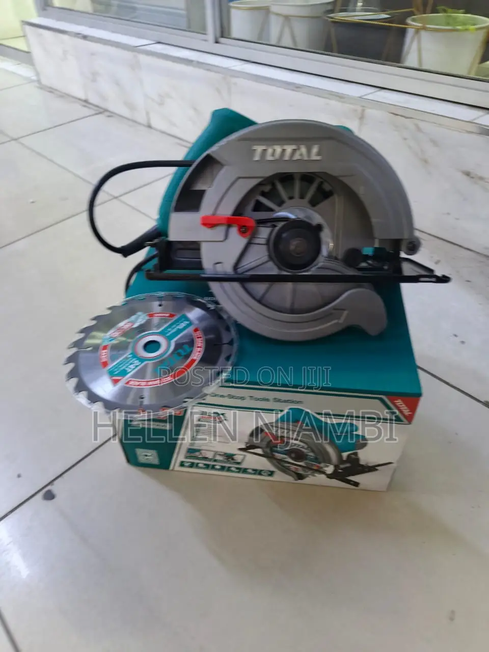 Total 7 Inch 1200watts Circular Saw