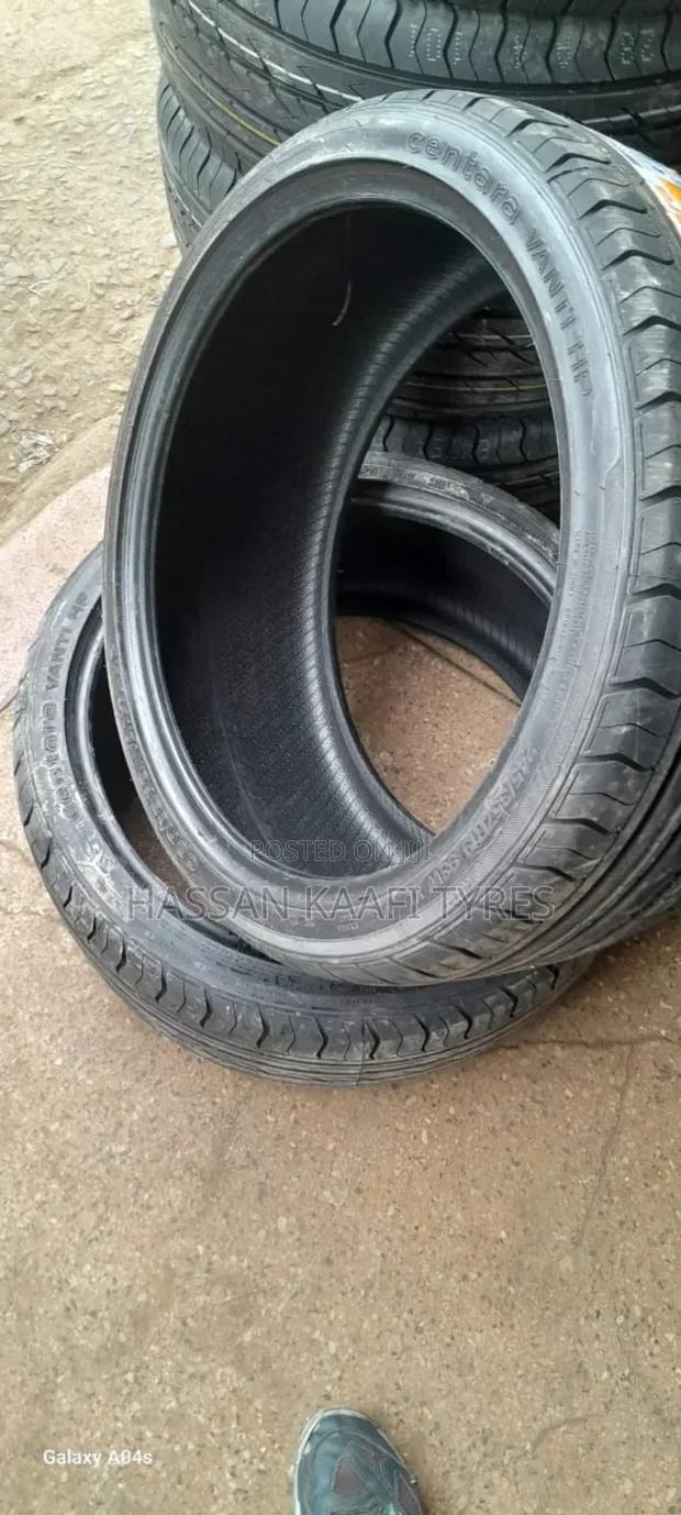 245/35r19 Centra Tyre - thumbnail 3