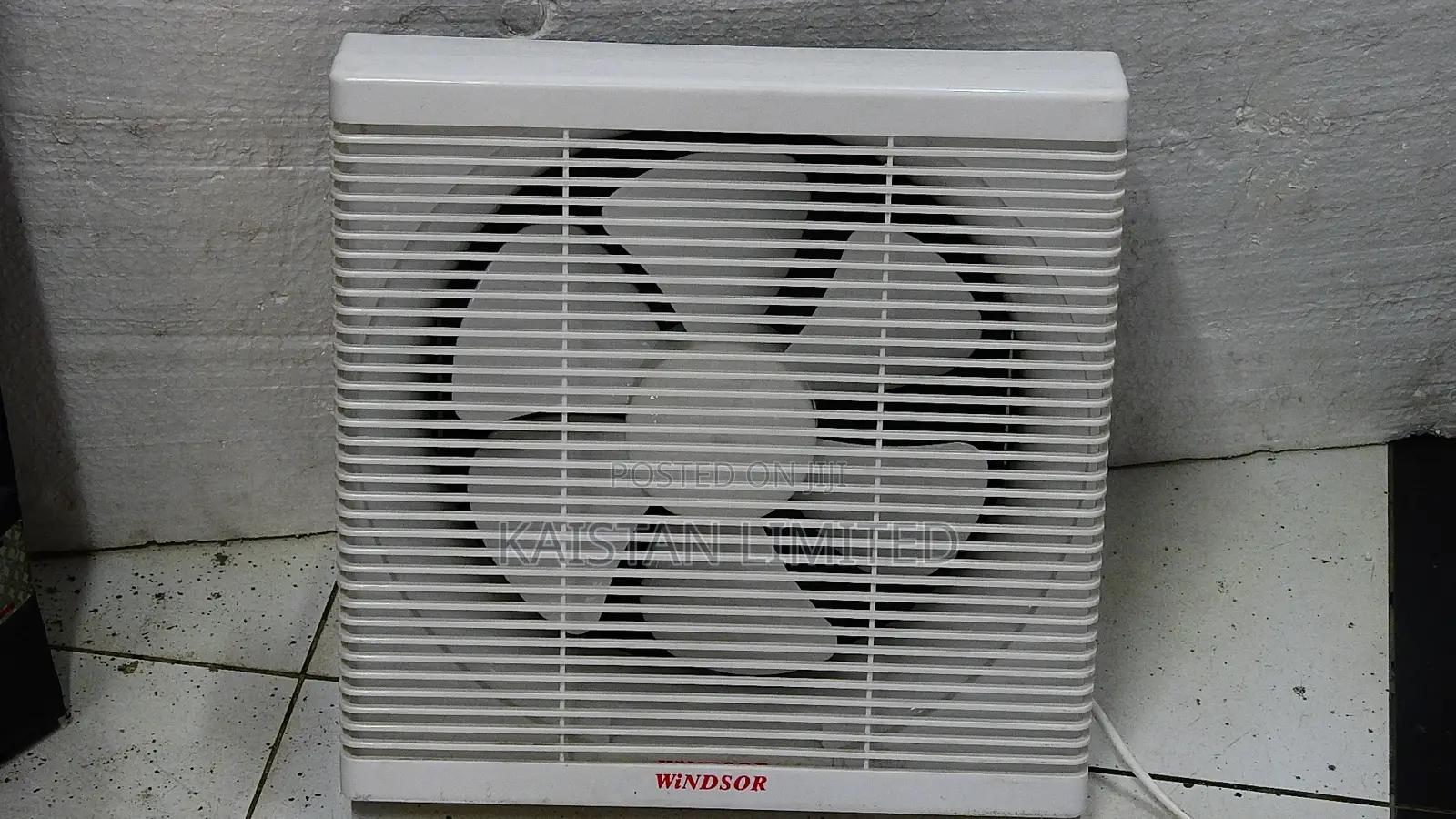 Plastic Extractors/ Windsor Fan