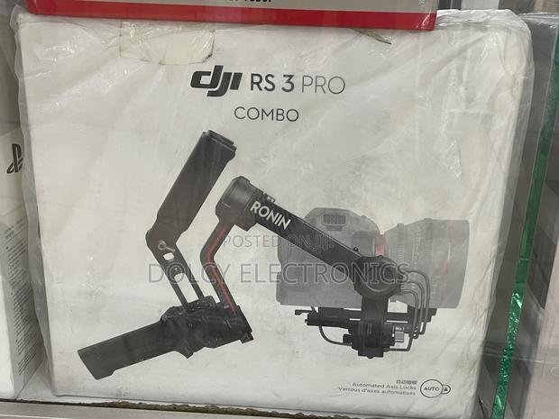 Dji Rs 3 Pro Camera Gimbal Stabilizer Combo - main view