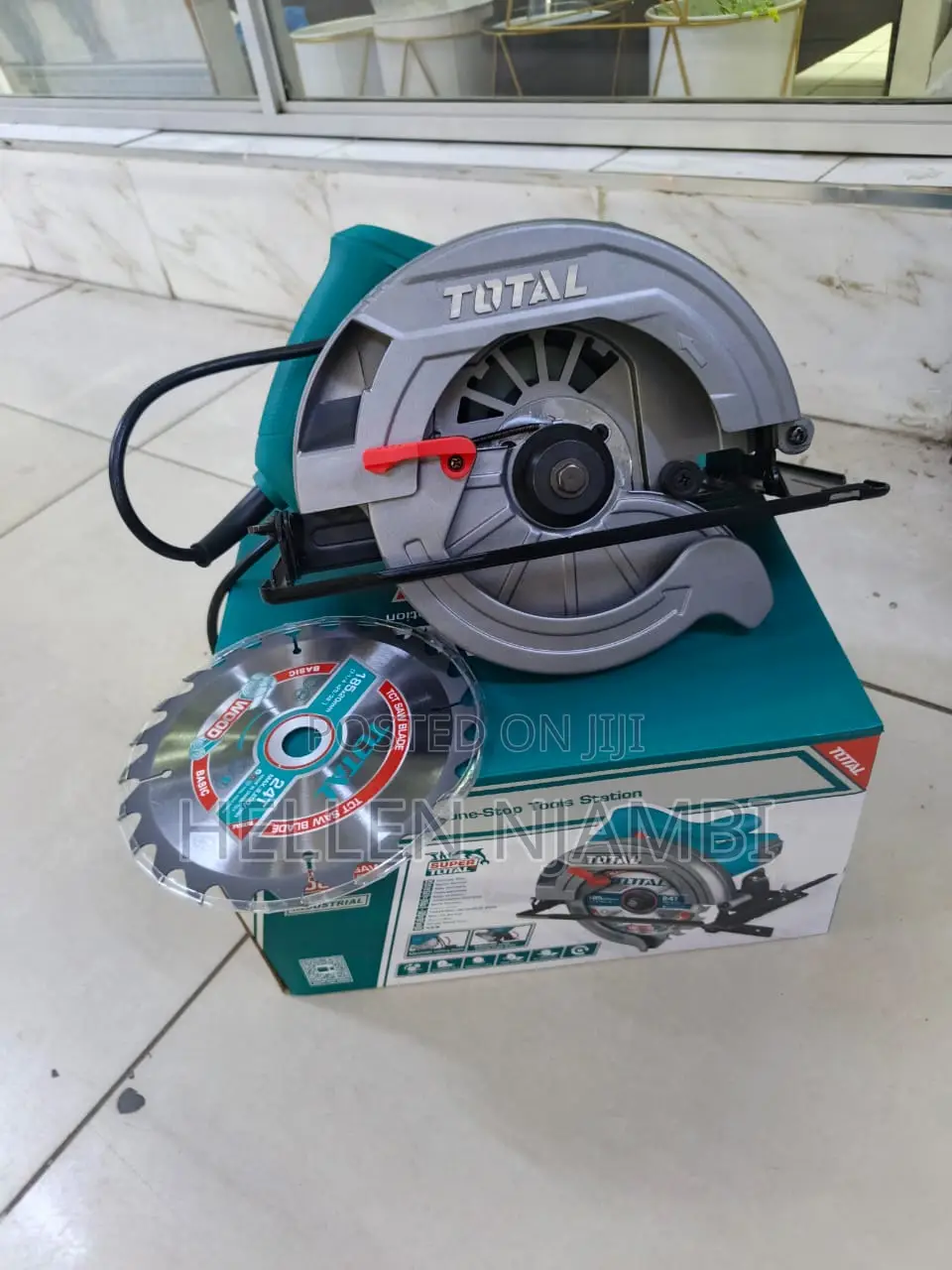 Total 7" 1200watts Circular Saw With 185mm Blade