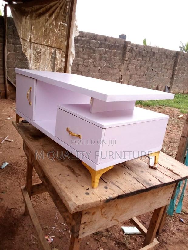 White Modern Tv Stand With Drawers